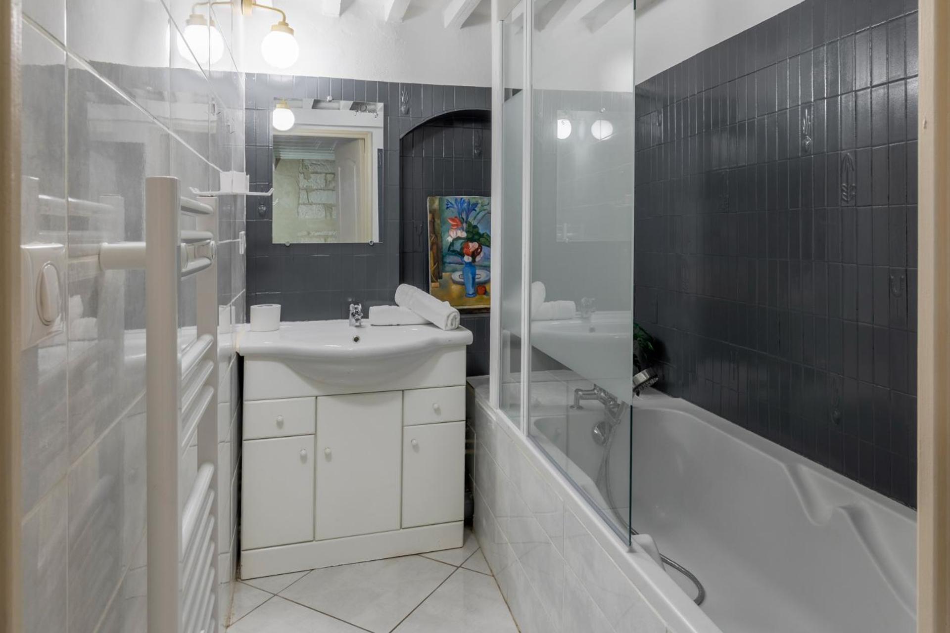 Le Theatre - Appartement Spacieux, Centre Ville & Calme مونبيلييه المظهر الخارجي الصورة