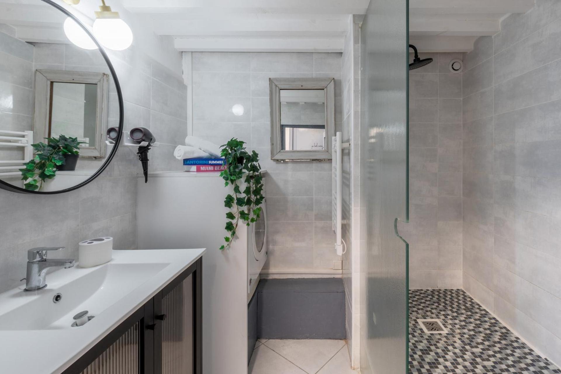 Le Theatre - Appartement Spacieux, Centre Ville & Calme مونبيلييه المظهر الخارجي الصورة